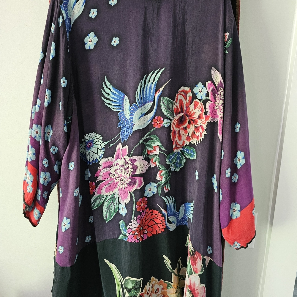 Johnny WAS silk Kimono - Picture 6 of 16